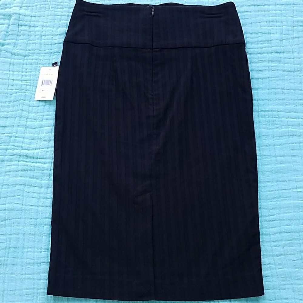 Max & Mia Black Pencil Skirt - Picture 4 of 6